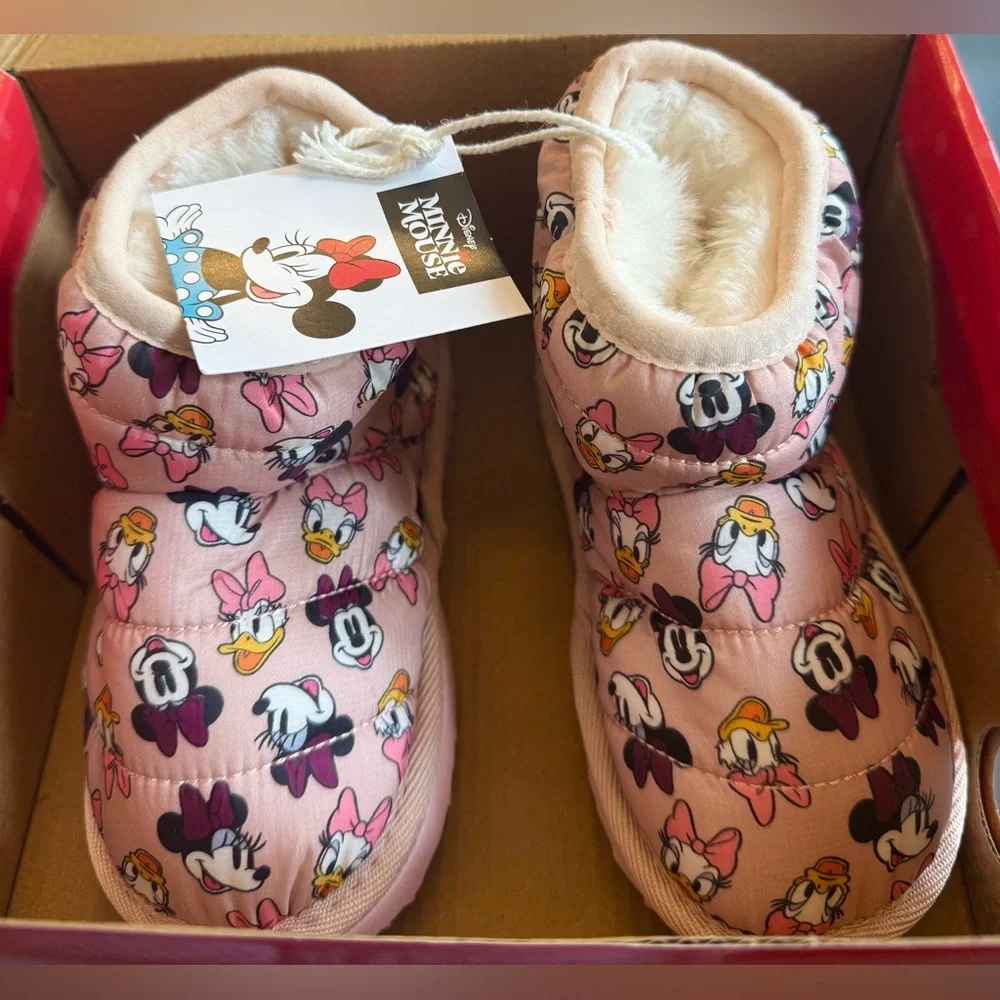 Disney Minnie Mouse House Shoes Slippers Toddler 9 Pink Character Cozy Boots NWT